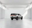 Rivian R1S thumbnail