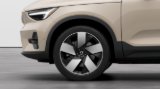 Volvo EX40 thumbnail